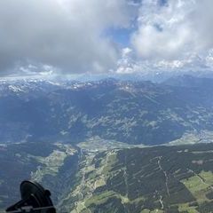 Verortung via Georeferenzierung der Kamera: Aufgenommen in der Nähe von Gemeinde, Österreich in 3000 Meter